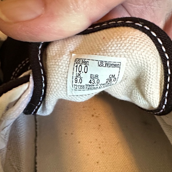 Vans Black and White Slip-On Shoes - Picture 9 of 9